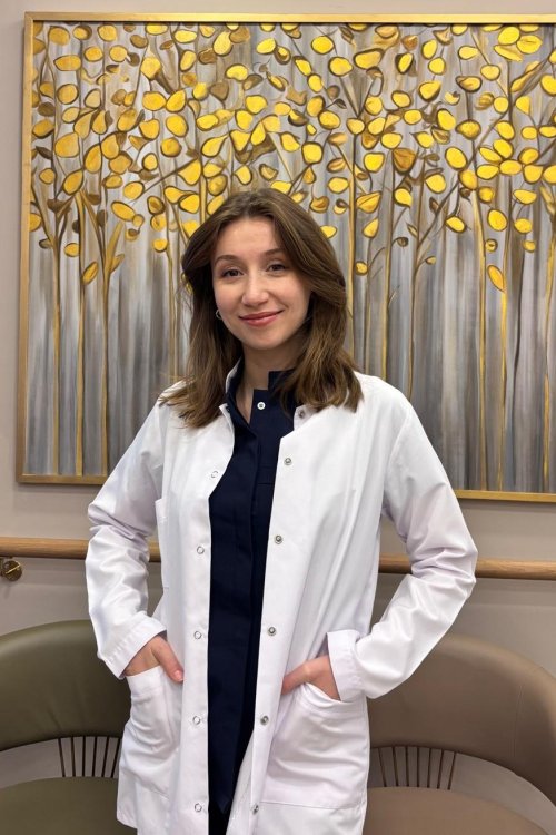 Diş Hekimi Aybüke Okuducu